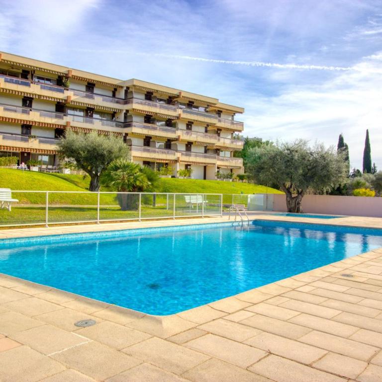 Antibes 4 people - Swimming pool and Tennis - Garage - Apartamento - 14