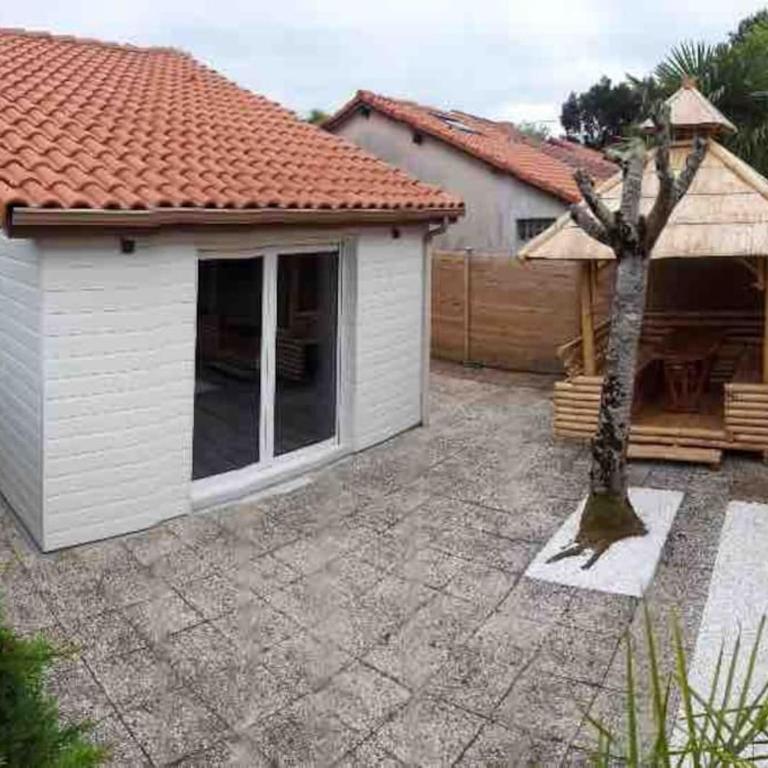 La Villa Azur - Chaleureuse maisonnette avec piscine partagée - Maison 2 Chambres - 22