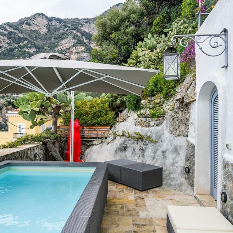 La casa di luna Amazing view for up to 5 people - Three-Bedroom Apartment - 3
