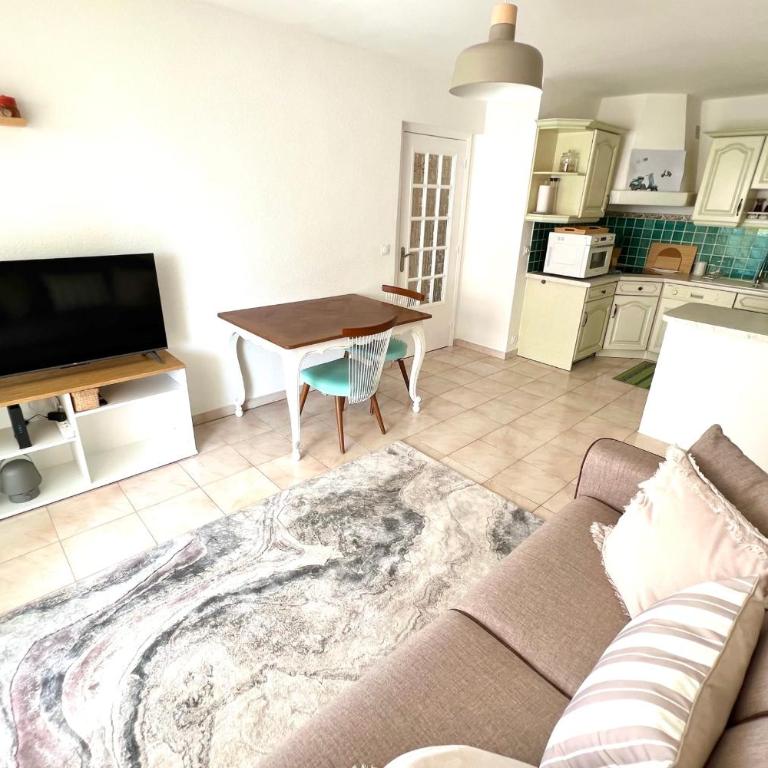 JUAN LES PINS - TOWN CENTER - 4 people - Appartement - 5
