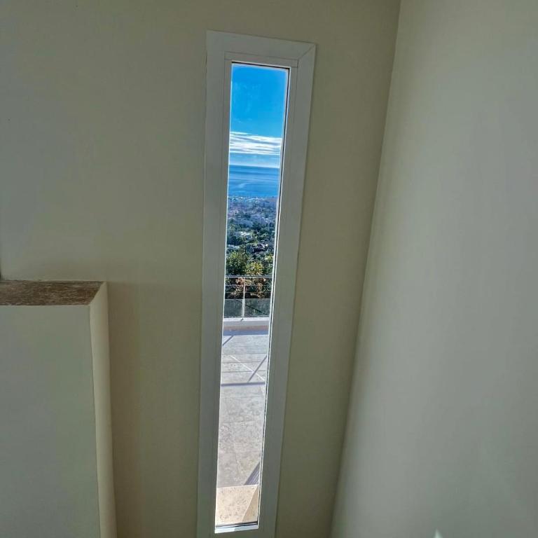 Vallauris Sea View - Villa - 8 people - Swimming pool - Villa - 32