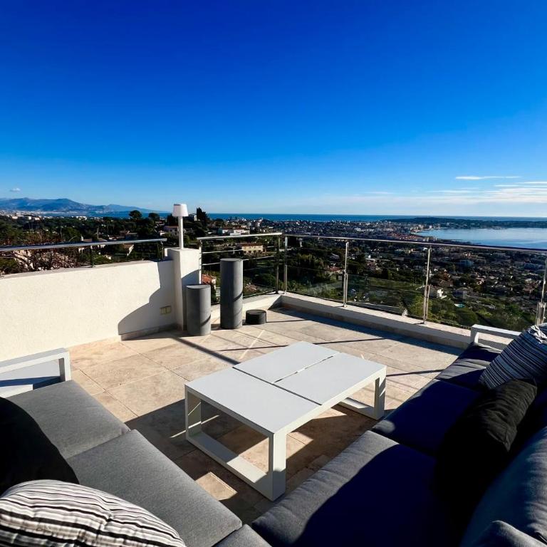 Vallauris Sea View - Villa - 8 people - Swimming pool - Villa - 47