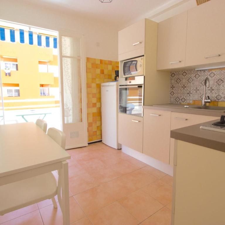 Antibes city center - 1 bedroom - 4 People - Appartement - 5