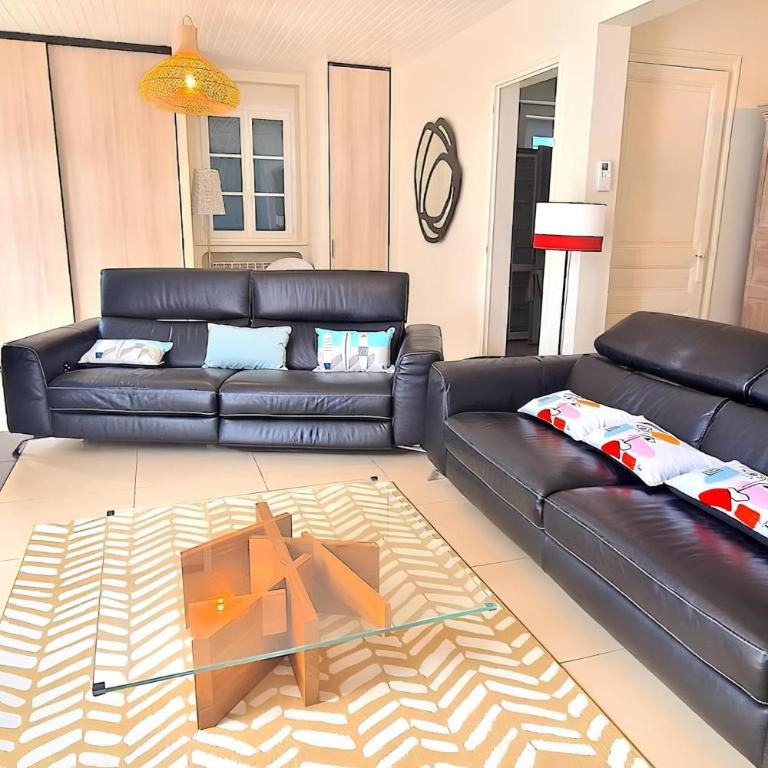 Villa Souleillous, basco landaise de prestige, 500m de la plage - Villa - 32