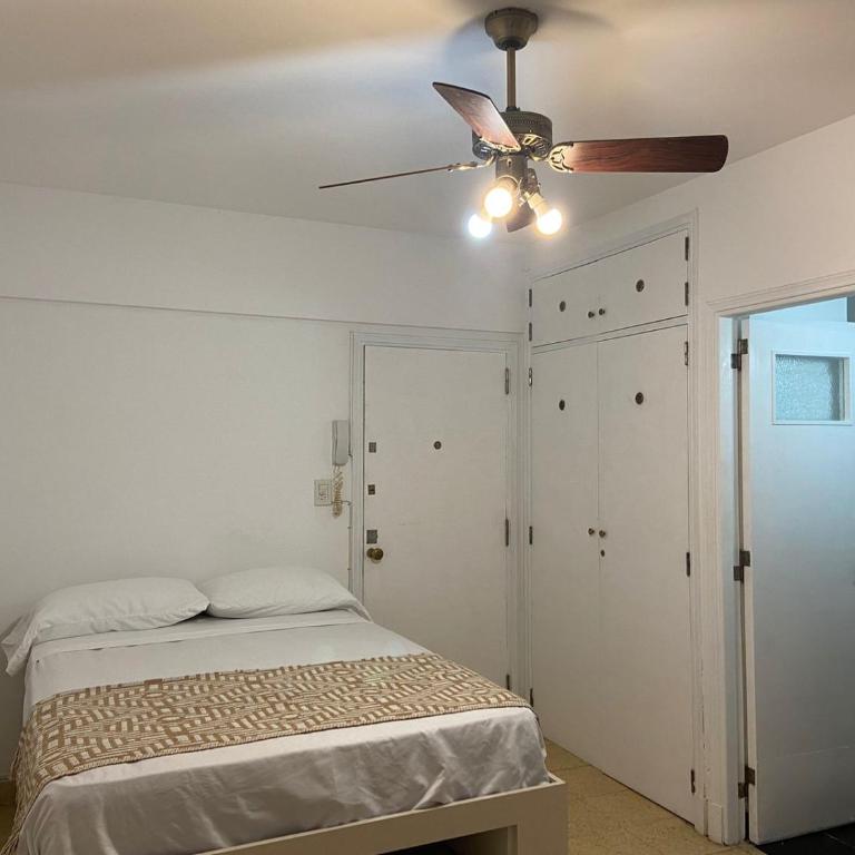 Monoambiente con patio Plaza Colon - Apartamento - 3