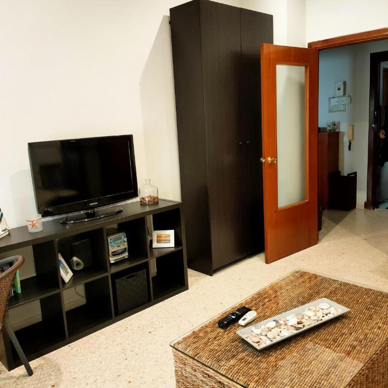 Apartamento en pleno centro de Cadiz con parking economico - Apartamento de 2 dormitorios - 18