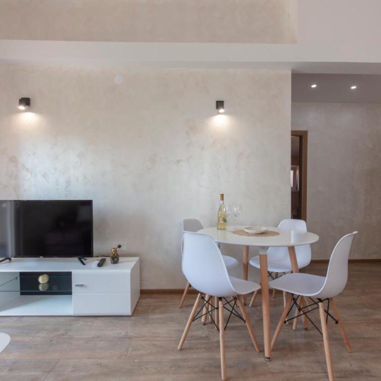 Golden apartments - Apartman sa 2 Spavaće Sobe - 1