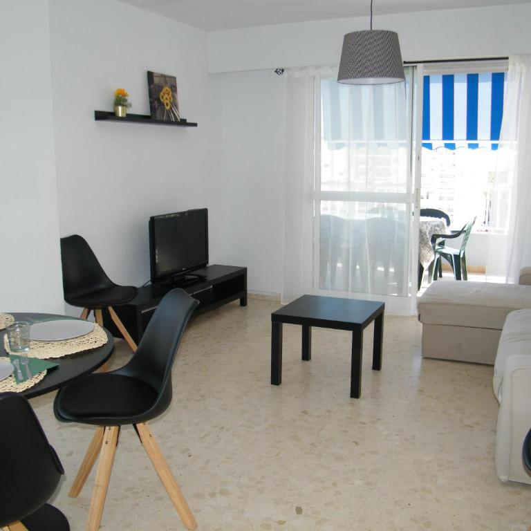 Apartamento Norte Gandia: 3 dormitorios, terraza, piscina y cerca de la playa - ES-314-14 - Apartamento - 2