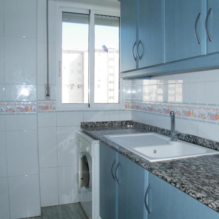 Apartamento Norte Gandia: 3 dormitorios, terraza, piscina y cerca de la playa - ES-314-14 - Apartamento - 8