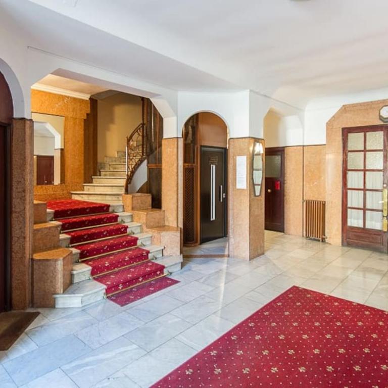 Cannes 3 BR 3 bath close to Palais & Croisette by Olam Properties - Appartement 3 Chambres - 35