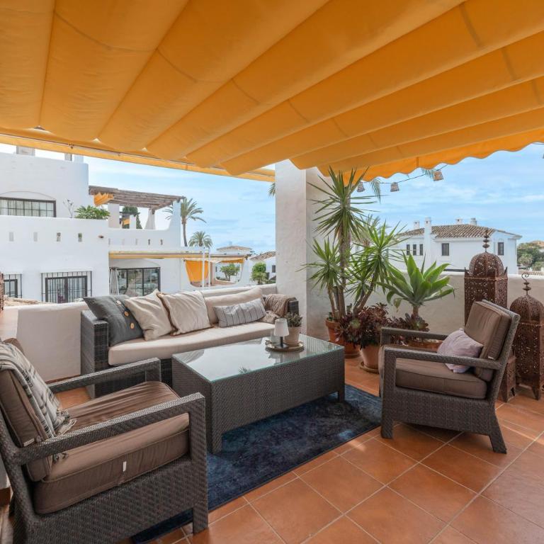 Aldea Blanca 2 BDRM Central Apt w Stunning Views - Two-Bedroom Apartment - 9