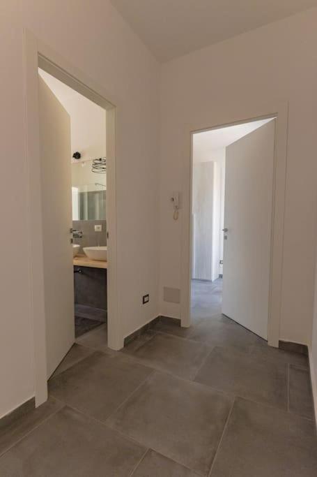 Panoramic apartment on the beach A/C - Appartamento con 2 Camere da Letto - 13