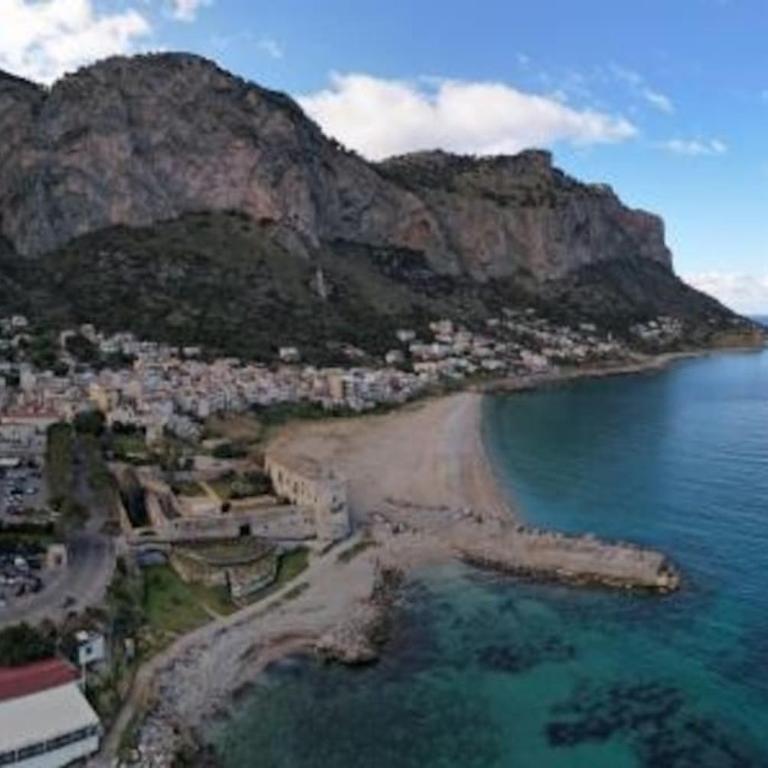 Panoramic apartment on the beach A/C - Appartamento con 2 Camere da Letto - 8