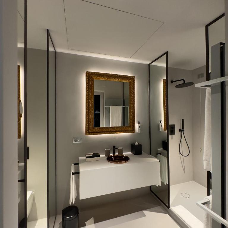 Hotel Palazzo Durazzo Suites - Suite - 5