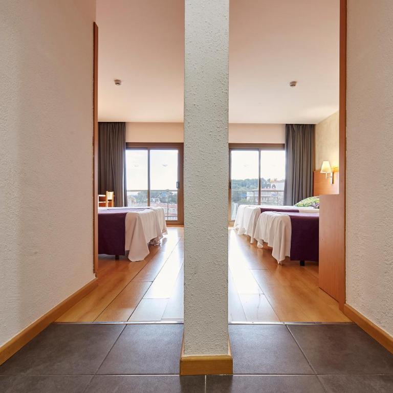 Hotel Samba - Habitación Familiar (3 adultos + 2 niños) - 1