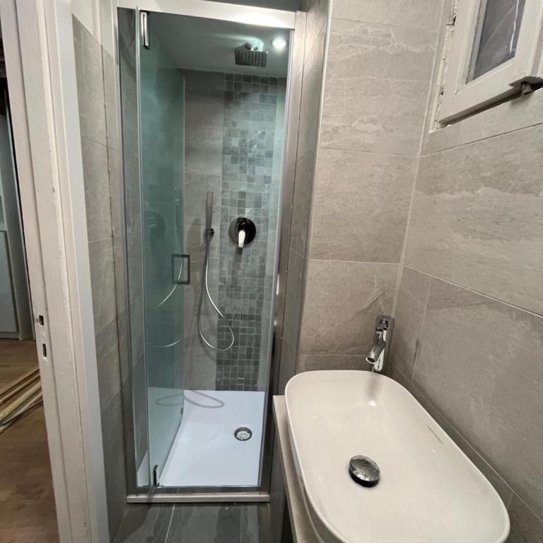 Studio flat ultimo piano in centro - Studio Duplex - 16
