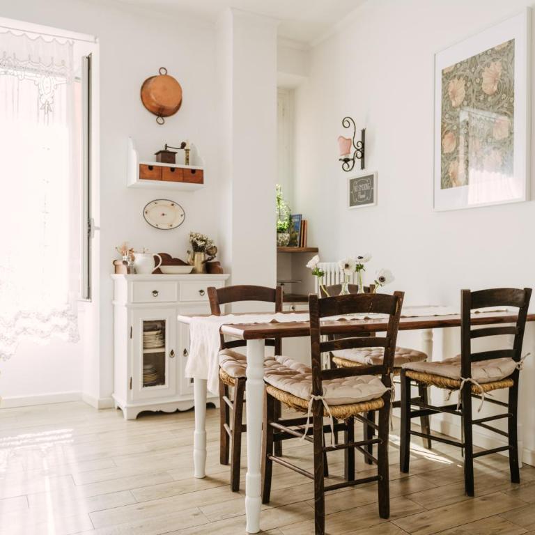 Casa Riva 1920 - Two-Bedroom Apartment - 7