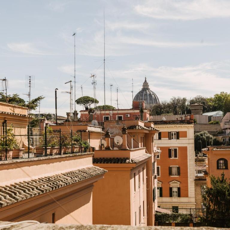 Casa Riva 1920 - Two-Bedroom Apartment - 33