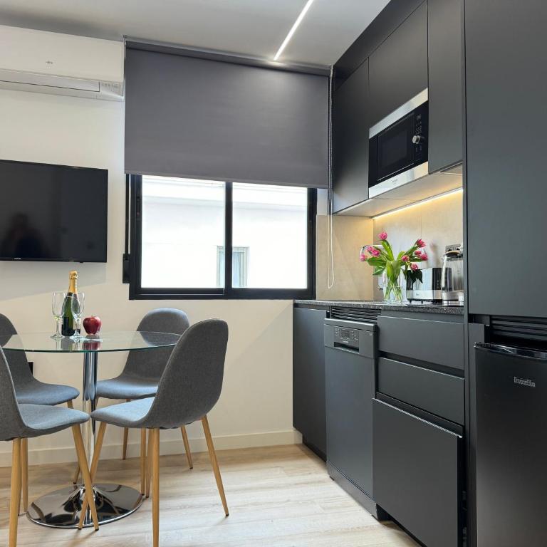 Apart-hotel Happy Life - One-Bedroom Apartment - 18