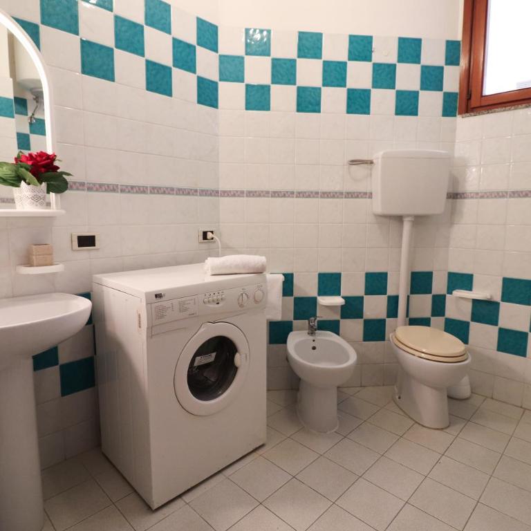 Casa Zara Ideal Stay for Families and Small Groups - Apartment - 8