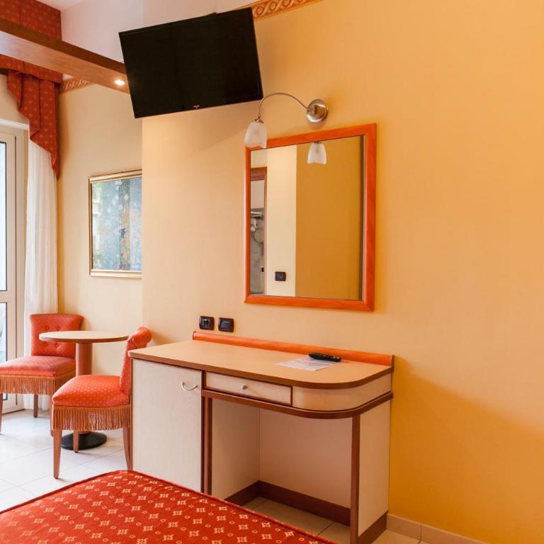 Hotel Excelsior - Camera Matrimoniale/Doppia con Letti Singoli - 2