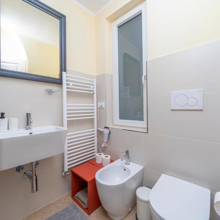 Chic Retreat - Appartamento con 2 Camere da Letto - 7