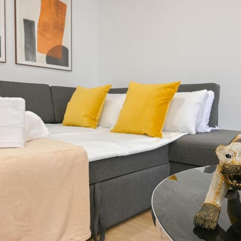 For You Rentals Amplia Casa temporal Madrid de 3 Dormitorios M VIL45 - Apartment - 6