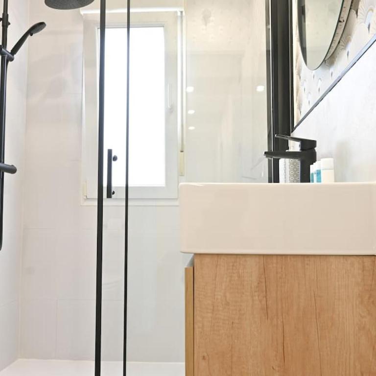 For You Rentals Amplia Casa temporal Madrid de 3 Dormitorios M VIL45 - Apartment - 37