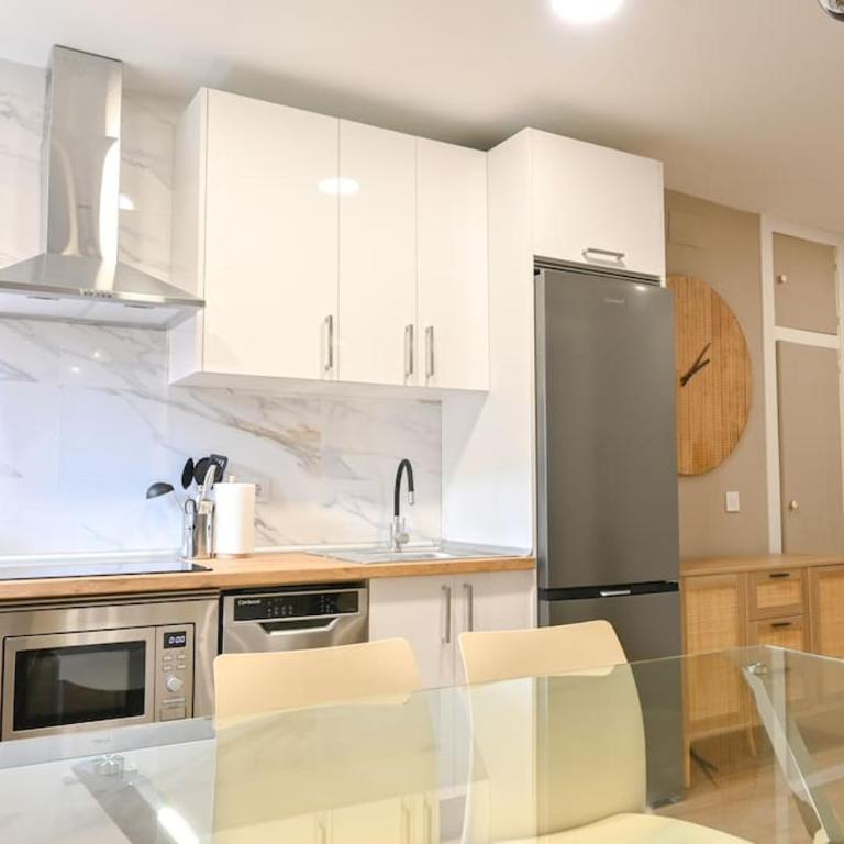 For You Rentals Amplia Casa temporal Madrid de 3 Dormitorios M VIL45 - Apartment - 38