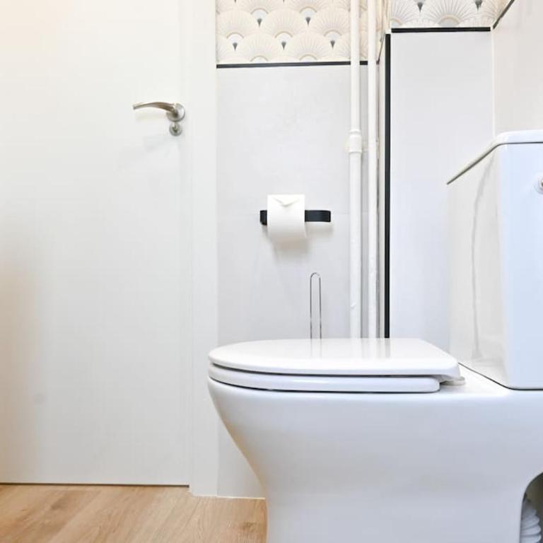 For You Rentals Amplia Casa temporal Madrid de 3 Dormitorios M VIL45 - Apartment - 48