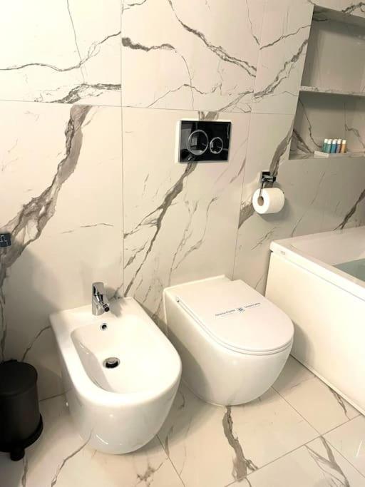 Casa Ela - Appartamento con 2 Camere da Letto - 45