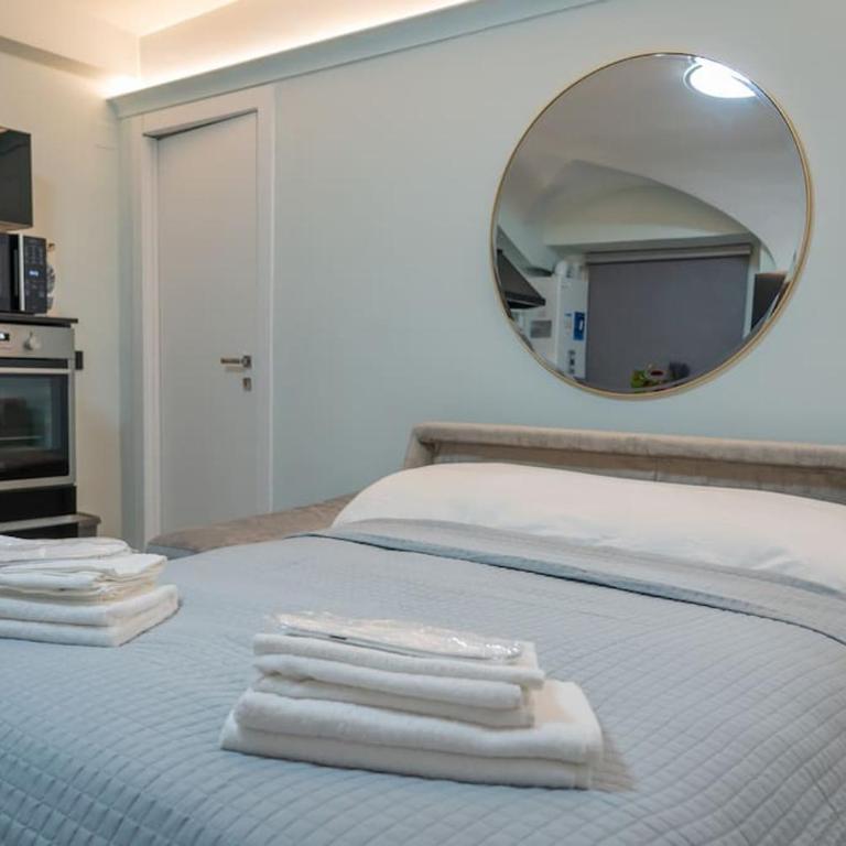 Casa Ela - Appartamento con 2 Camere da Letto - 68