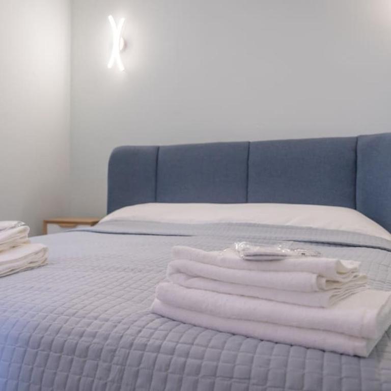 Casa Ela - Appartamento con 2 Camere da Letto - 75