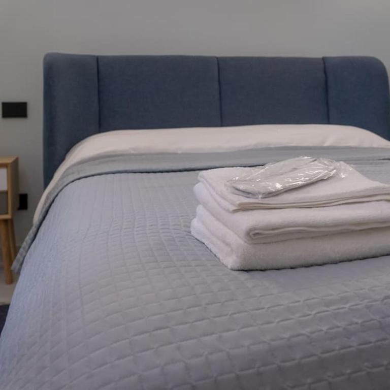 Casa Ela - Appartamento con 2 Camere da Letto - 77