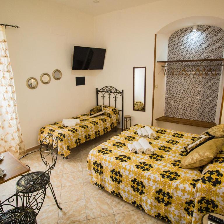 Imperium - Deluxe Triple Room with Sea View - 7