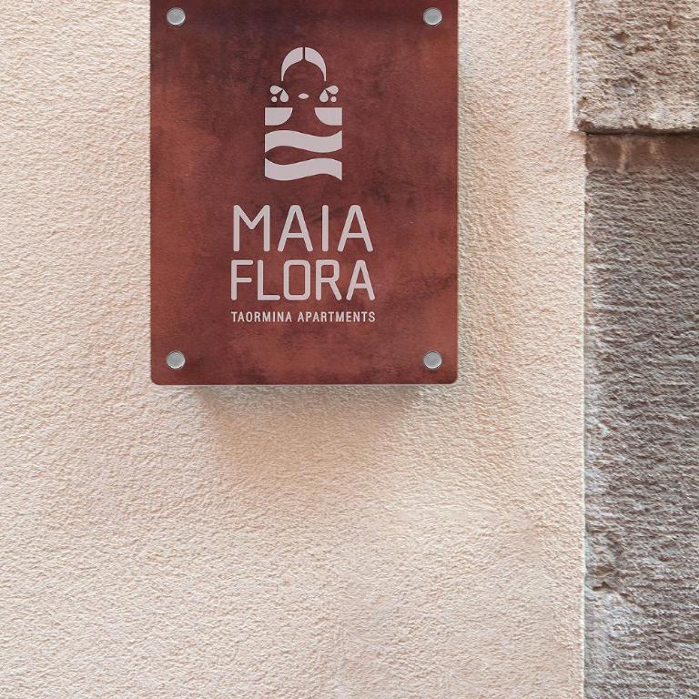 Maia Flora Taormina Apartments - Three-Bedroom Apartment - 25