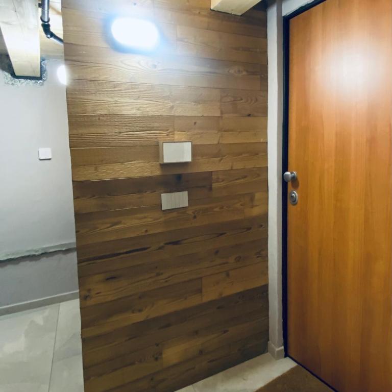 Boutique Alpine Studio by SupaStays - One-Bedroom Apartment - 11