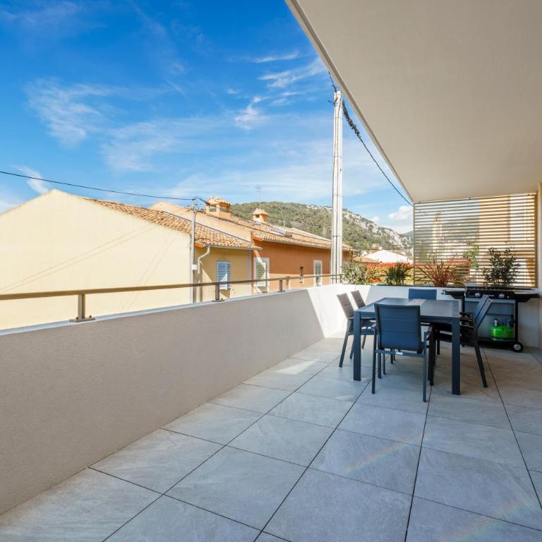 La Pinède de La Turbie - Appt vue mer et montagne - Appartement 2 Chambres - 13
