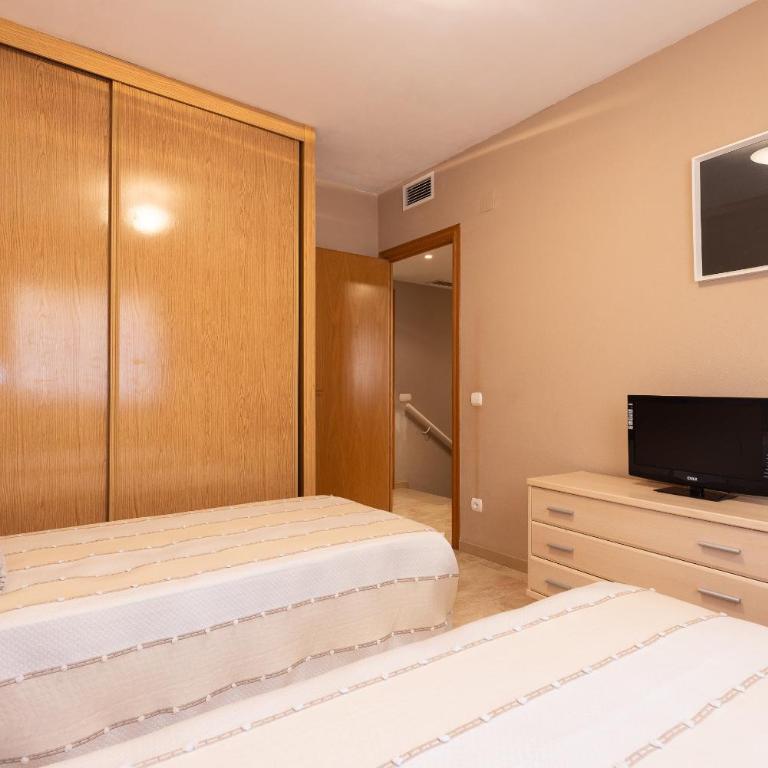 UHC GOLDEN PINEDA APARTMENTS - Duplex Apartment - 24