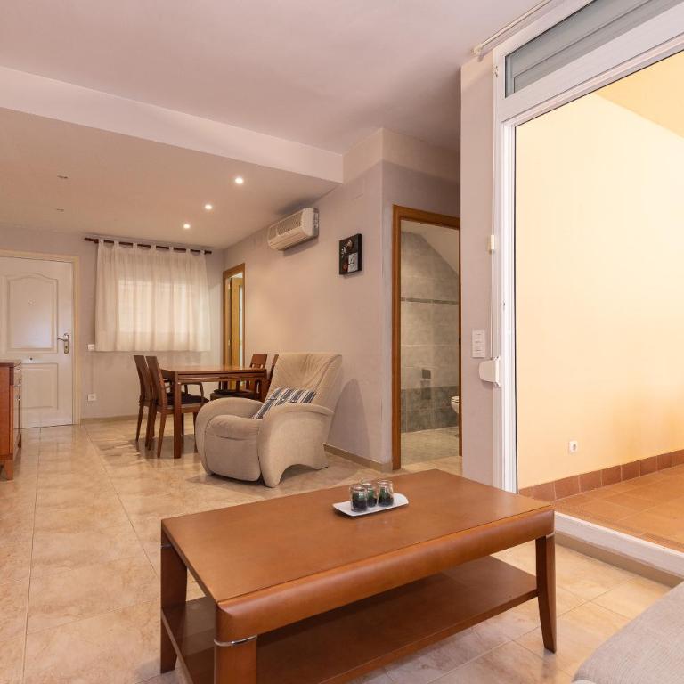 UHC GOLDEN PINEDA APARTMENTS - Duplex Apartment - 3