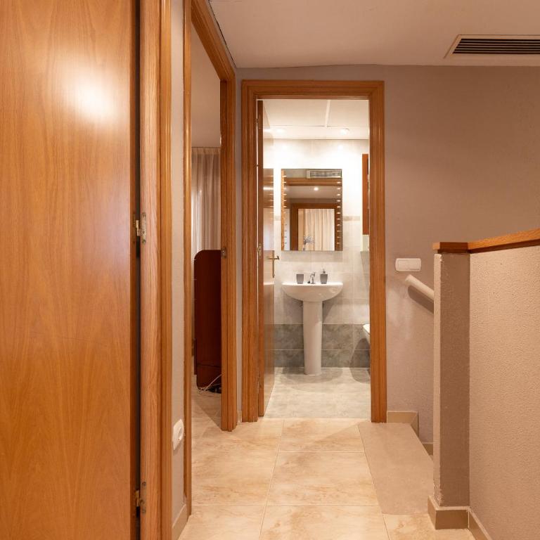 UHC GOLDEN PINEDA APARTMENTS - Duplex Apartment - 21