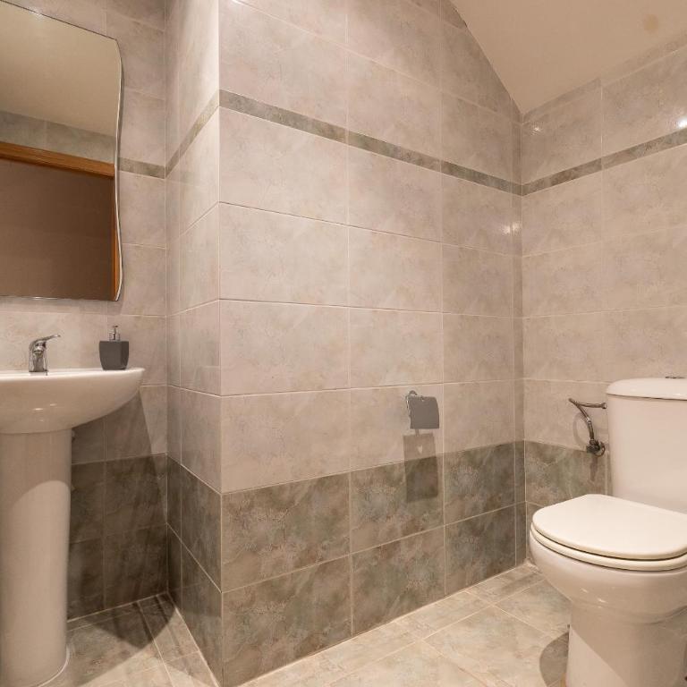 UHC GOLDEN PINEDA APARTMENTS - Duplex Apartment - 6