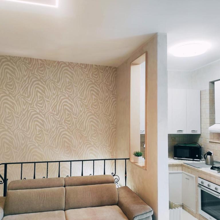 Palazzo in Corte - Nel cuore di Bari - Appartamento con 2 Camere da Letto - 4