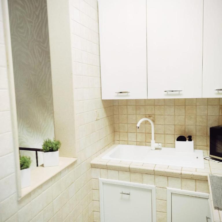 Palazzo in Corte - Nel cuore di Bari - Appartamento con 2 Camere da Letto - 9