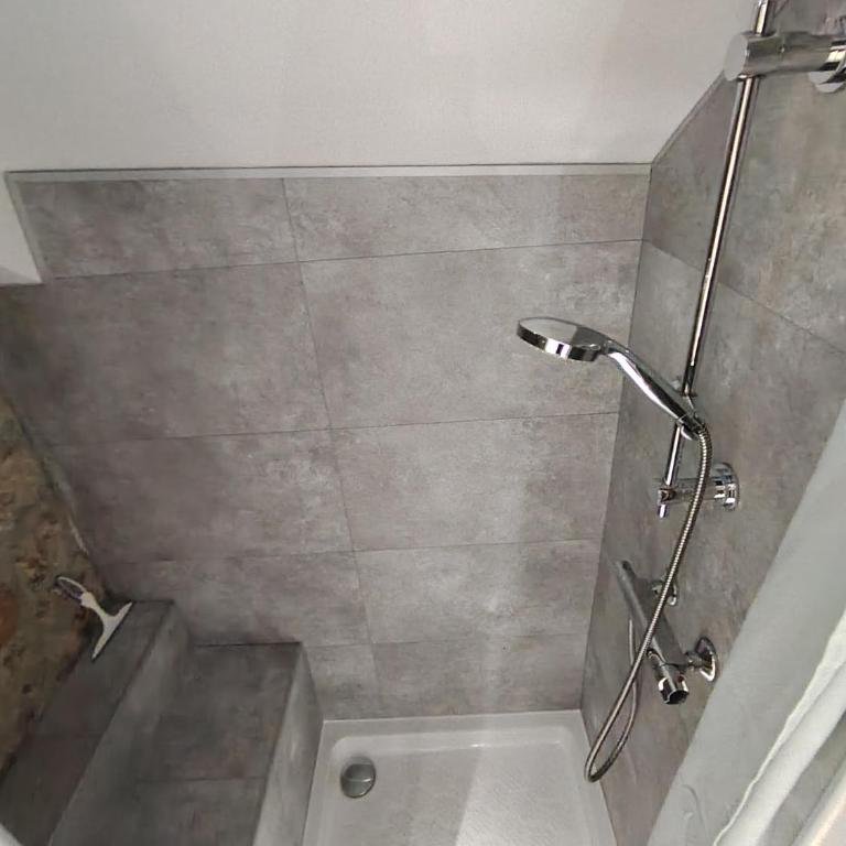 35m2, luminous loft close to the beach - Appartement 1 Chambre - 14