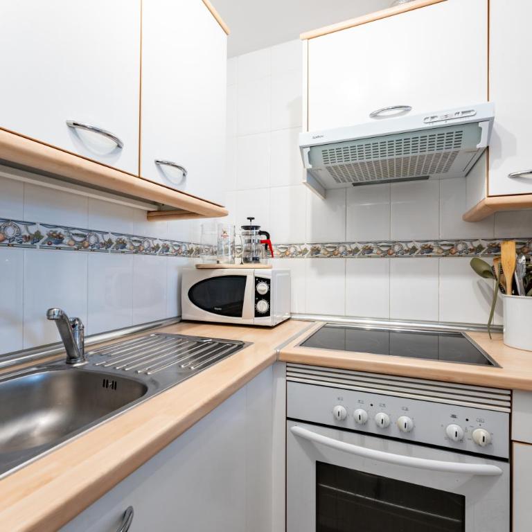 CT 266 Faro's Angel de Miraflores Penthouse with Roof Terrace and Sea Views - Apartamento de 3 dormitorios - 13