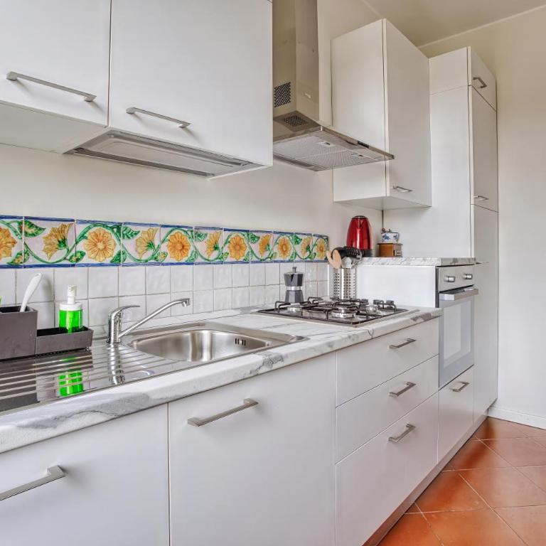 Balilla30; Spacious 2 BR APT next to city center - Appartamento con 2 Camere da Letto - 22