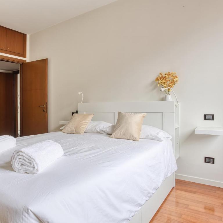 Balilla30; Spacious 2 BR APT next to city center - Appartamento con 2 Camere da Letto - 38