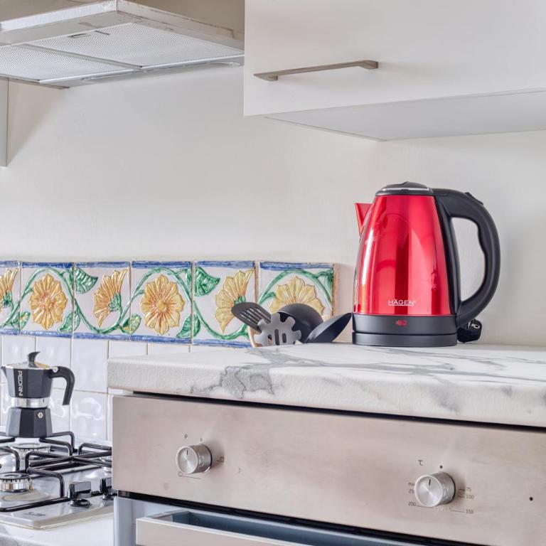 Balilla30; Spacious 2 BR APT next to city center - Appartamento con 2 Camere da Letto - 45