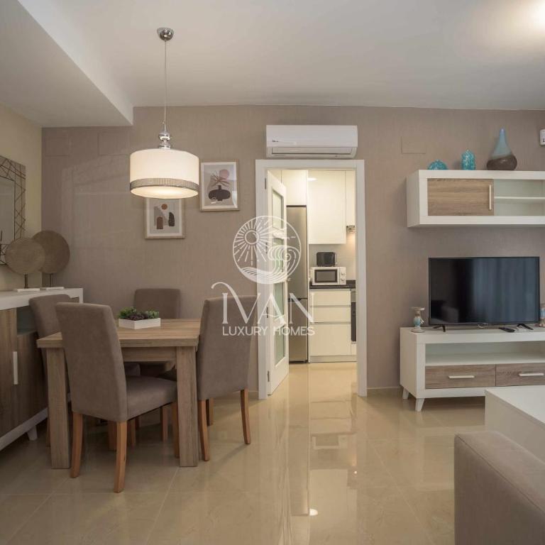 Casa Brisamarina Ivan Luxury Homes 2ªPlta Sur 1ªLínea - Apartamento de 2 dormitorios - 12